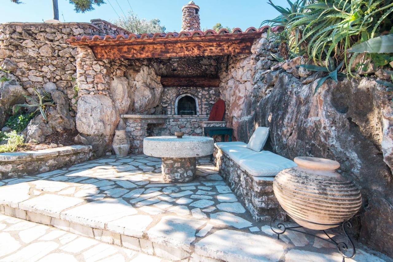 Aphrodite'S Maisonette On Corfu Island Барбати Экстерьер фото